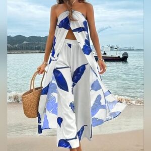 SALE NEW 2 Piece Wide Leg Pant And Slit Top Blue and White Leaf Print Set Size S